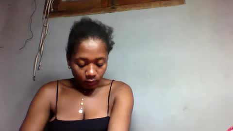 Snapshot of florencia011 chatting on February 15, 3:09 am florencia011 online show from February 15, 3:09 am