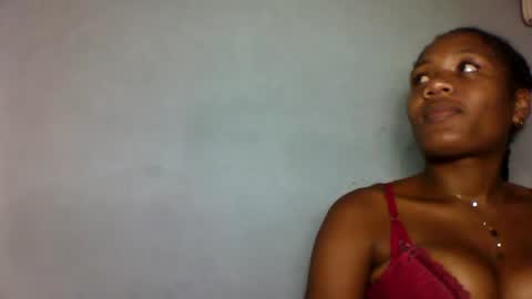 Snapshot of florencia011 chatting on March 10, 6:45 pm florencia011 online show from March 10, 6:45 pm
