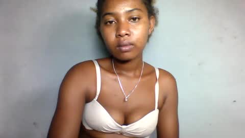 Snapshot of florencia011 chatting on March 12, 6:22 pm florencia011 online show from March 12, 6:22 pm