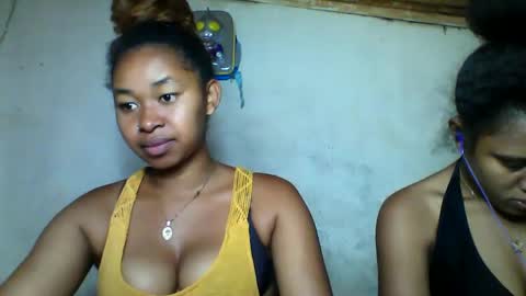 florencia011 online show from October 22, 6:24 am