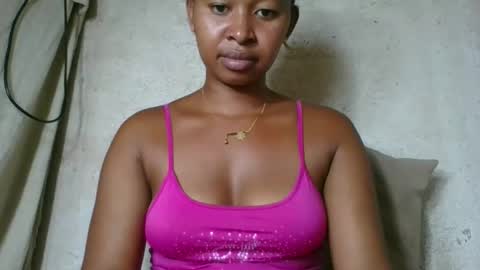 florencia011 online show from April 2, 8:12 am