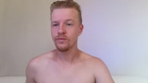 Snapshot of flower_haze chatting on July 6, 3:03 am Alexander online show from July 6, 3:03 am