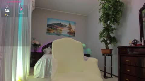 Snapshot of flower_nicole chatting on September 10, 1:05 am Nicole online show from September 10, 1:05 am