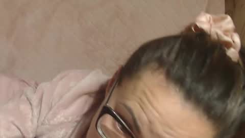 say meow and send tip  online show from November 27, 9:00 am