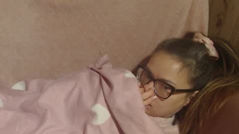 say meow and send tip  online show from January 15, 7:35 am