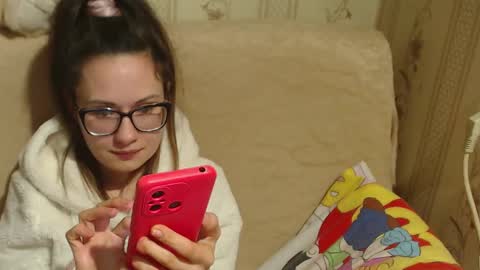 say meow and send tip  online show from March 3, 9:48 pm