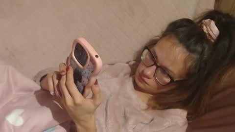 say meow and send tip  online show from November 11, 10:10 pm