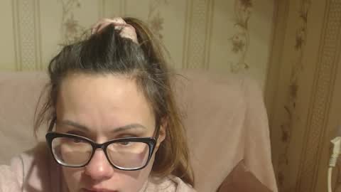 say meow and send tip  online show from January 15, 8:23 pm