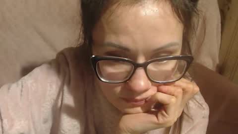 Snapshot of flowercandydoll13 chatting on February 13, 4:58 pm say meow and send tip online show from February 13, 4:58 pm