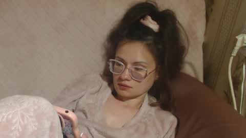 say meow and send tip  online show from April 4, 10:40 pm