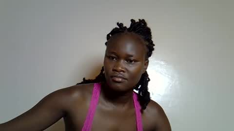 Snapshot of flowerdiva002 chatting on November 13, 8:46 am flowerdiva002 online show from November 13, 8:46 am