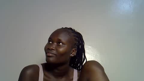 Snapshot of flowerdiva002 chatting on December 5, 6:04 pm flowerdiva002 online show from December 5, 6:04 pm