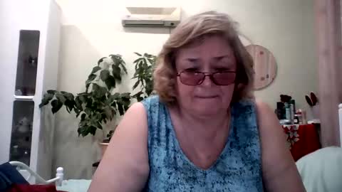 Flowerlower online show from February 19, 5:38 pm