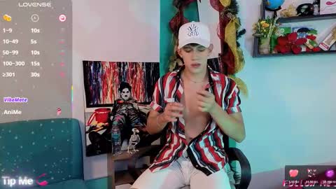 flowers109 online show from December 13, 11:32 pm