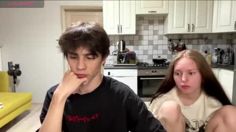 flowerscouple online show from April 21, 10:23 pm