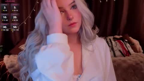 Snapshot of flowwkaley chatting on March 27, 5:35 am flowwkaley online show from March 27, 5:35 am