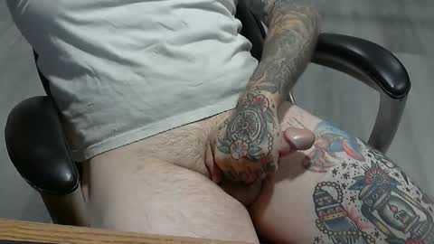 fluff2323 online show from November 10, 2:49 pm