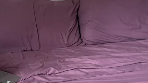 fluffy_bunnyxxx online show from July 31, 6:35 am