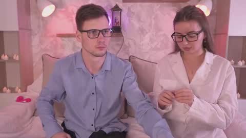 Snapshot of fluffy_hat chatting on November 28, 3:25 pm Fluffy and Krut online show from November 28, 3:25 pm