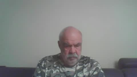flutto online show from July 31, 7:30 am