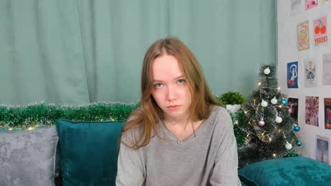 Polly online show from December 30, 1:26 am