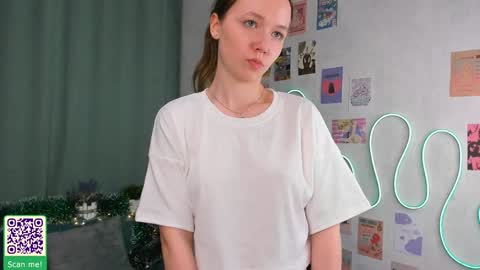 Polly online show from January 2, 4:20 am