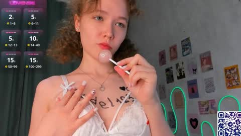 Polly online show from January 21, 11:24 pm