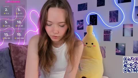 Polly online show from March 3, 7:49 pm