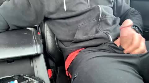 Snapshot of flyersguy84 chatting on March 16, 6:34 pm Average Joe online show from March 16, 6:34 pm