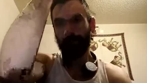 Snapshot of flyyguy69 chatting on June 29, 2:40 am flyyguy69 online show from June 29, 2:40 am