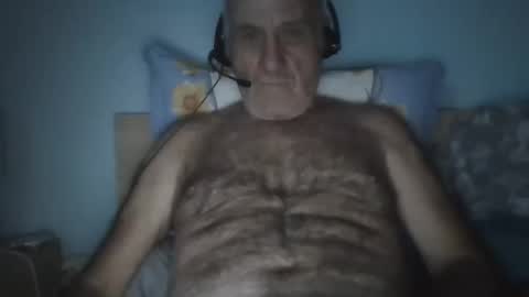 follador1001 online show from September 26, 4:38 am
