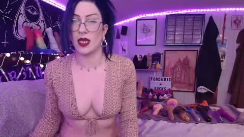 Fonda Dix online show from January 14, 7:59 am