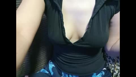 Snapshot of foreversweetx897751 chatting on November 18, 8:46 pm Foreversweetx online show from November 18, 8:46 pm