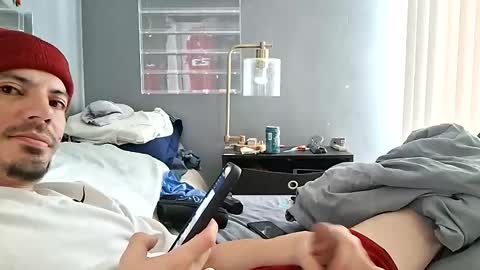 Snapshot of foreveryung723 chatting on November 3, 9:16 pm foreveryung723 online show from November 3, 9:16 pm