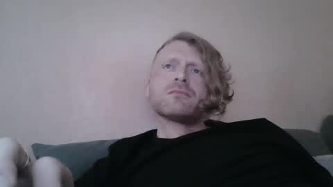 forgotten_lover online show from December 6, 11:11 am