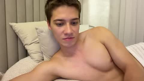Snapshot of forrestgamp chatting on July 18, 7:50 pm RealSuperMichael online show from July 18, 7:50 pm