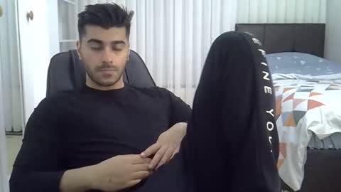 fortiori8 online show from November 25, 7:25 pm