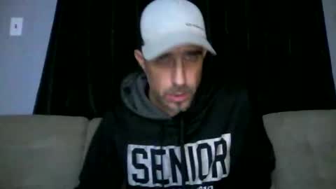 fouraide42 online show from December 21, 6:31 am