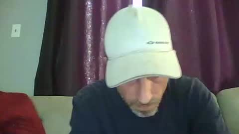 fouraide42 online show from March 26, 2:22 pm