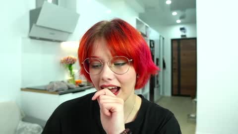 Senya  subscribe to telegram channel  online show from June 6, 7:29 pm