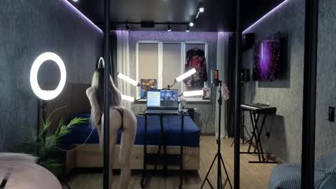 Karina and  online show from April 15, 10:33 am