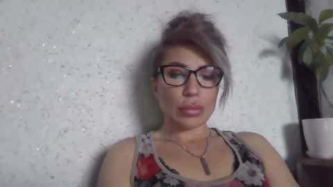 fox_red_lady7 online show from March 30, 11:44 am