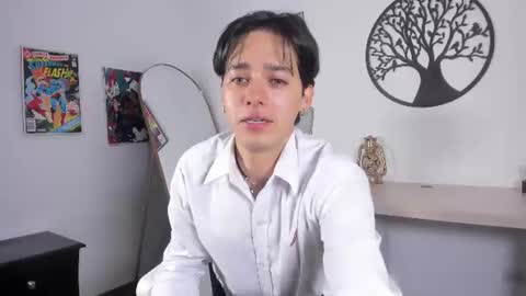 Snapshot of fox_white_ chatting on July 7, 6:56 pm . FOX WHITE . online show from July 7, 6:56 pm