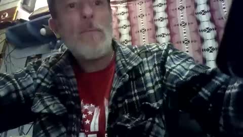 Snapshot of foxbodydave chatting on November 29, 9:34 am foxbodydave online show from November 29, 9:34 am