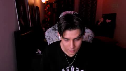 Foxicfu online show from March 27, 3:45 pm