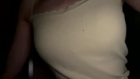 Snapshot of foxsa292454 chatting on August 2, 10:14 am foxsa292454 online show from August 2, 10:14 am
