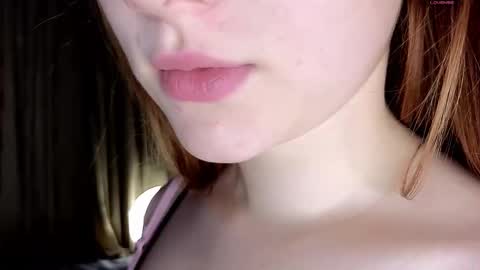 Snapshot of foxxx_tail chatting on March 1, 1:35 pm Petra online show from March 1, 1:35 pm