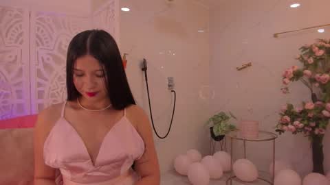 Snapshot of foxy200__ chatting on October 7, 7:55 pm Foxy online show from October 7, 7:55 pm