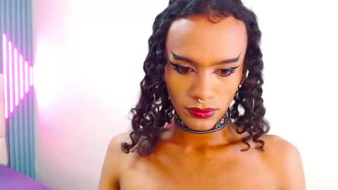 Snapshot of foxy_ella chatting on February 25, 3:16 pm Ella online show from February 25, 3:16 pm