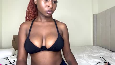 Snapshot of foxy_fanala chatting on March 8, 10:45 pm Fanala online show from March 8, 10:45 pm